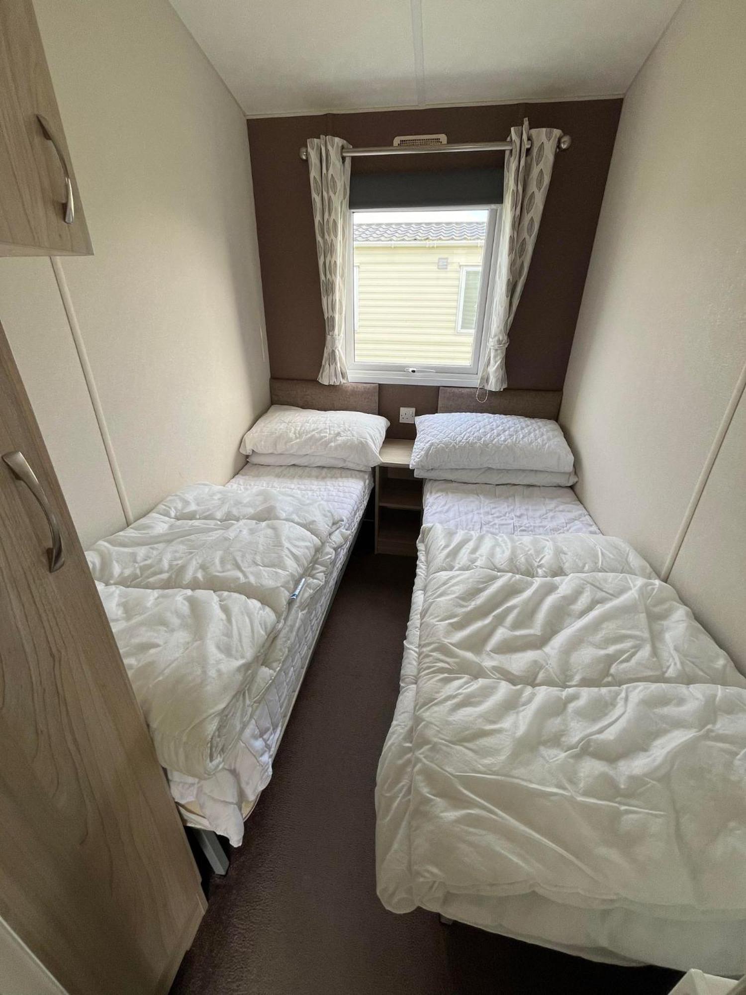 Ormesby 8, Haven Holiday Park, Caister - Four Bedroom, Sleeps 8, Pets Welcome - 2 Minutes From The Beach! غريت يورماوث المظهر الخارجي الصورة