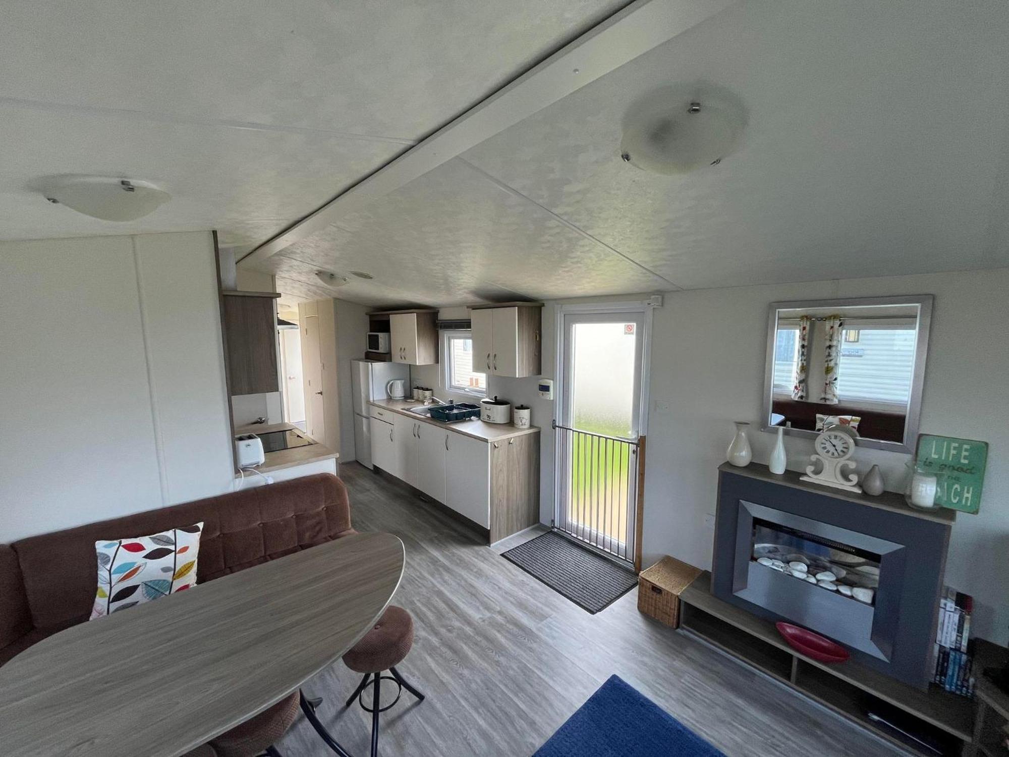 Ormesby 8, Haven Holiday Park, Caister - Four Bedroom, Sleeps 8, Pets Welcome - 2 Minutes From The Beach! غريت يورماوث المظهر الخارجي الصورة