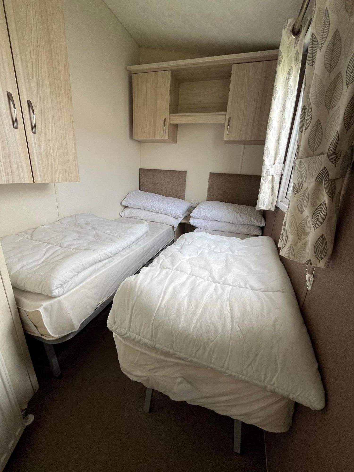 Ormesby 8, Haven Holiday Park, Caister - Four Bedroom, Sleeps 8, Pets Welcome - 2 Minutes From The Beach! غريت يورماوث المظهر الخارجي الصورة